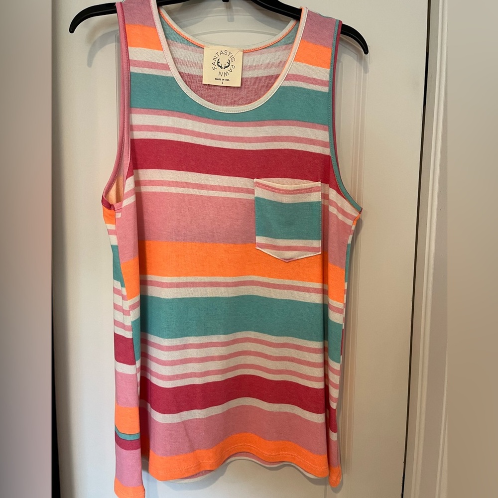 Fantastic Fawn striped tank top - size Large. New without tags!